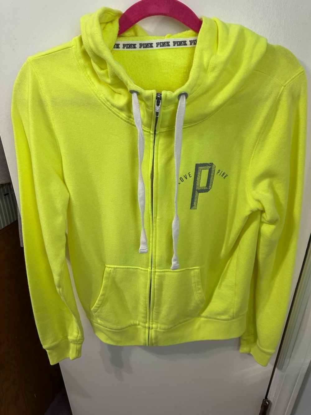 PINK Love PINK Neon Yellow Zip-Up Hoodie Victoria’s Secret Vintage Size Medium - Picture 2 of 6